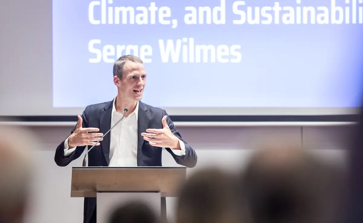 forum business event photographer luxembourg